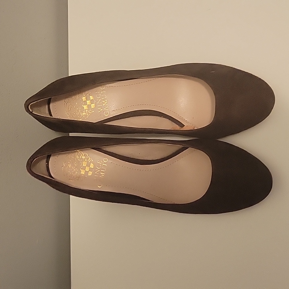 Vince Camuto Size 6 1/2 Brown Suede " 3 inch"  Block-Heels
